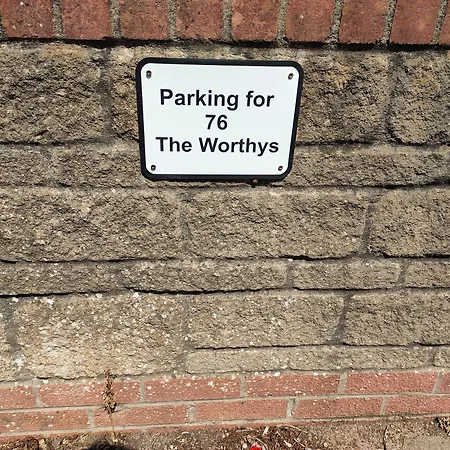 アパート The Worthys ブリストル