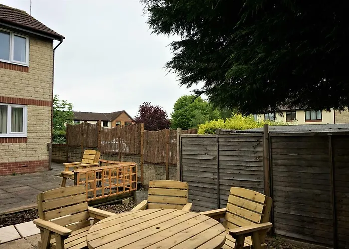 The Worthys Apartment Bristol