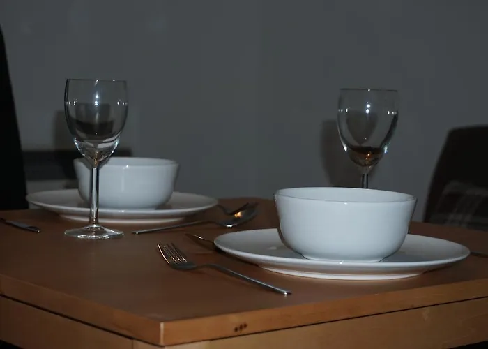 The Worthys * بريستول